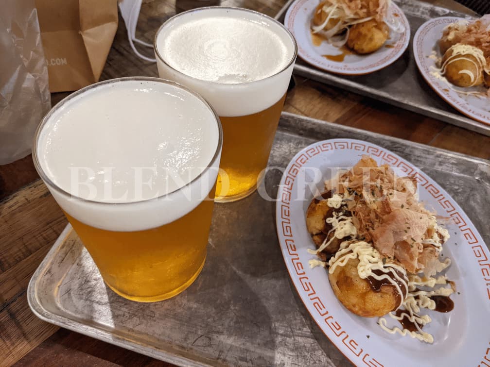 大阪名物たこやきとビール
